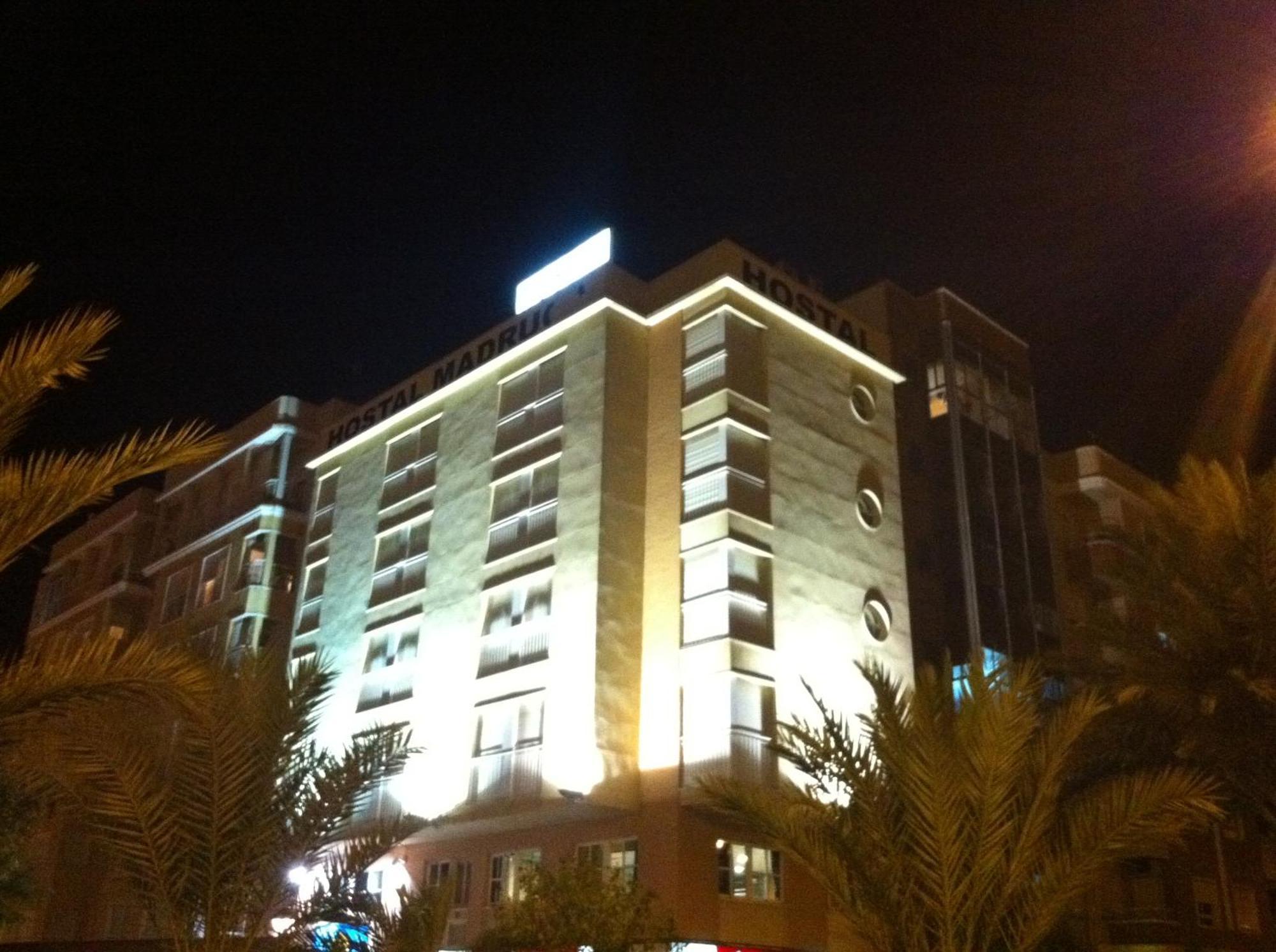 Hostal Madruga เอลเช ภายนอก รูปภาพ